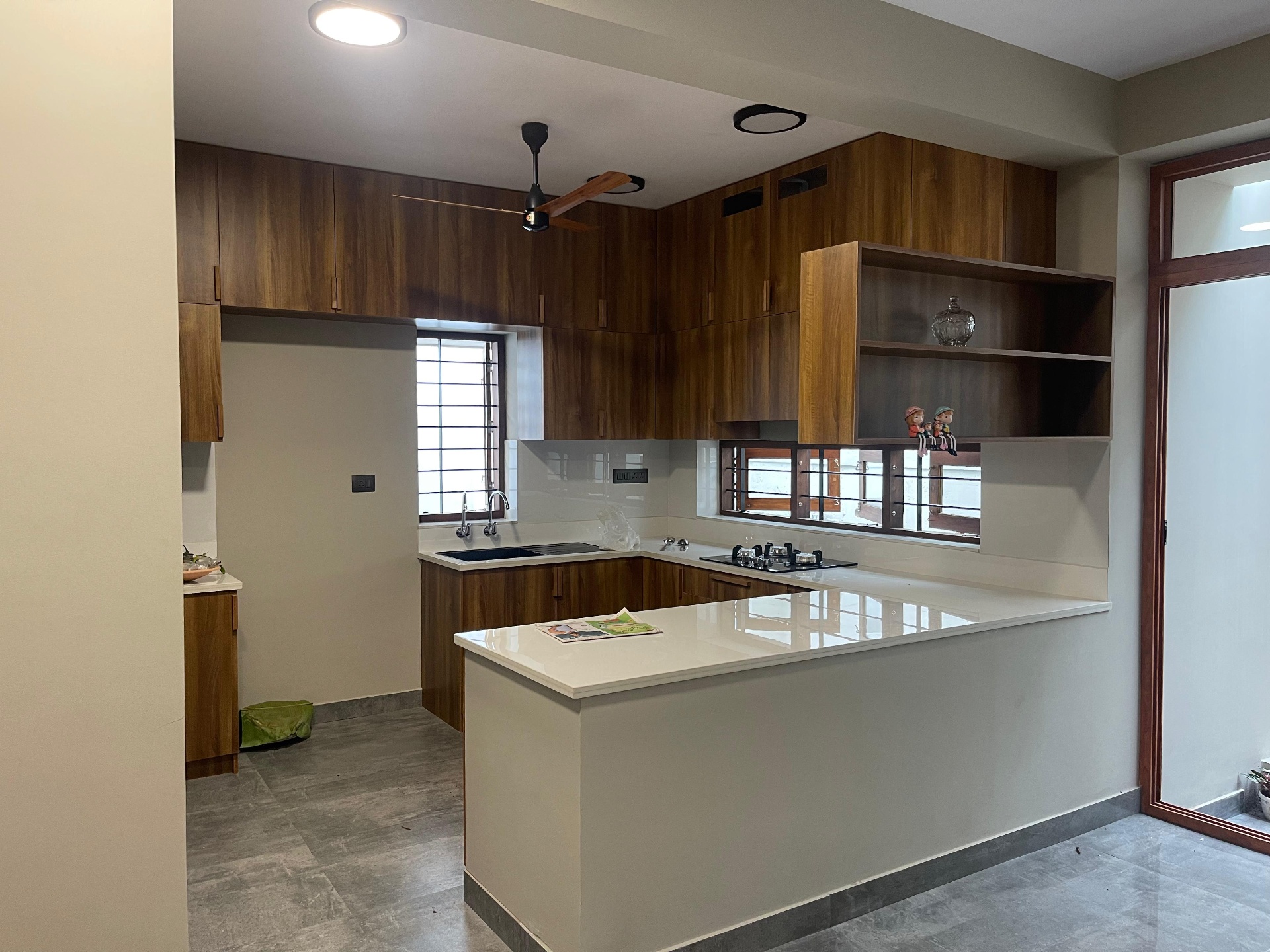 Modular Kitchen — Walnut & Quartz